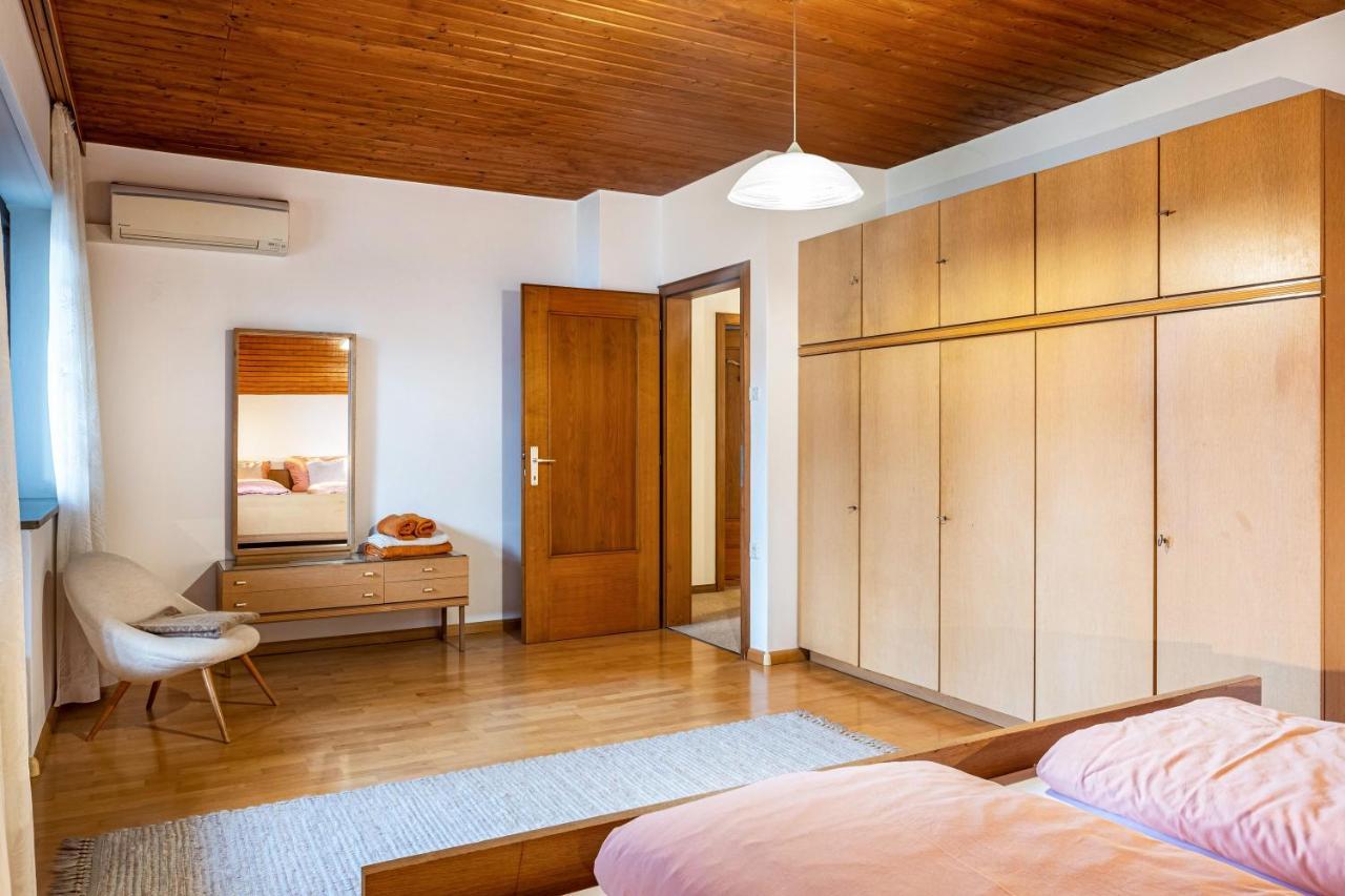 Apartment Marini Terlan Bagian luar foto